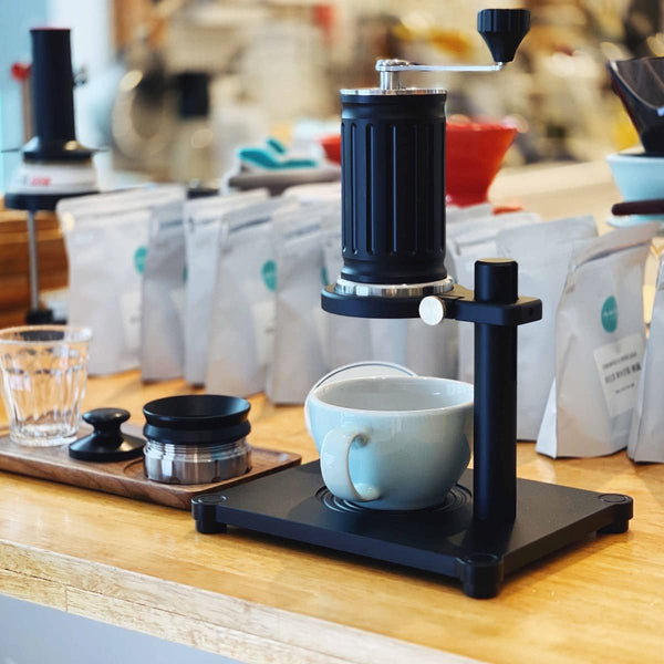 Original Coffee & Espresso Maker Manual Espresso Machine All Manual Hand-cranked For Home Latte & Cappuccino Maker Portable and Non-Electric No Plugs